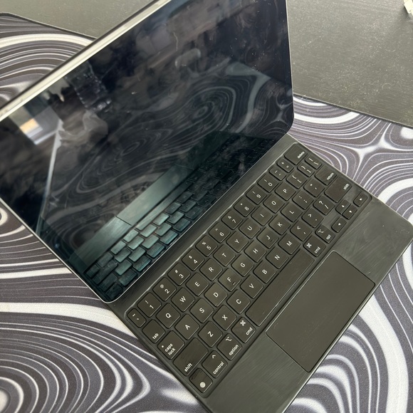 Magic Keyboard case, for fourth generation, and fifth generation iPad. - Picture 3 of 3